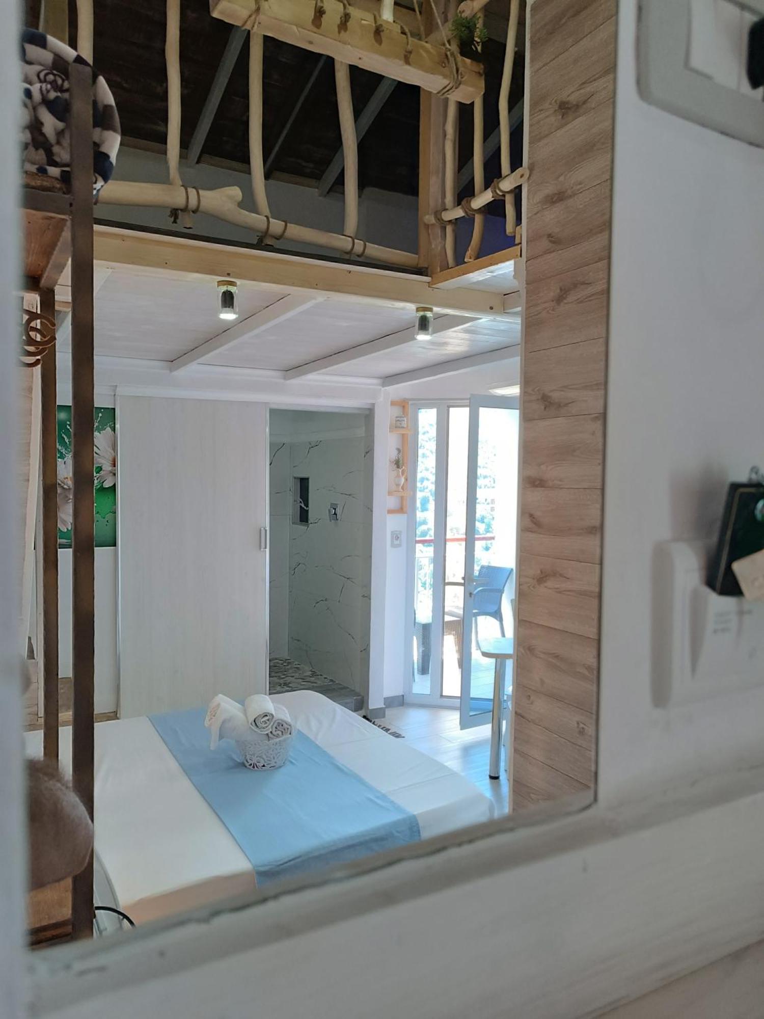 Vila Oliven Vlorë Rom bilde