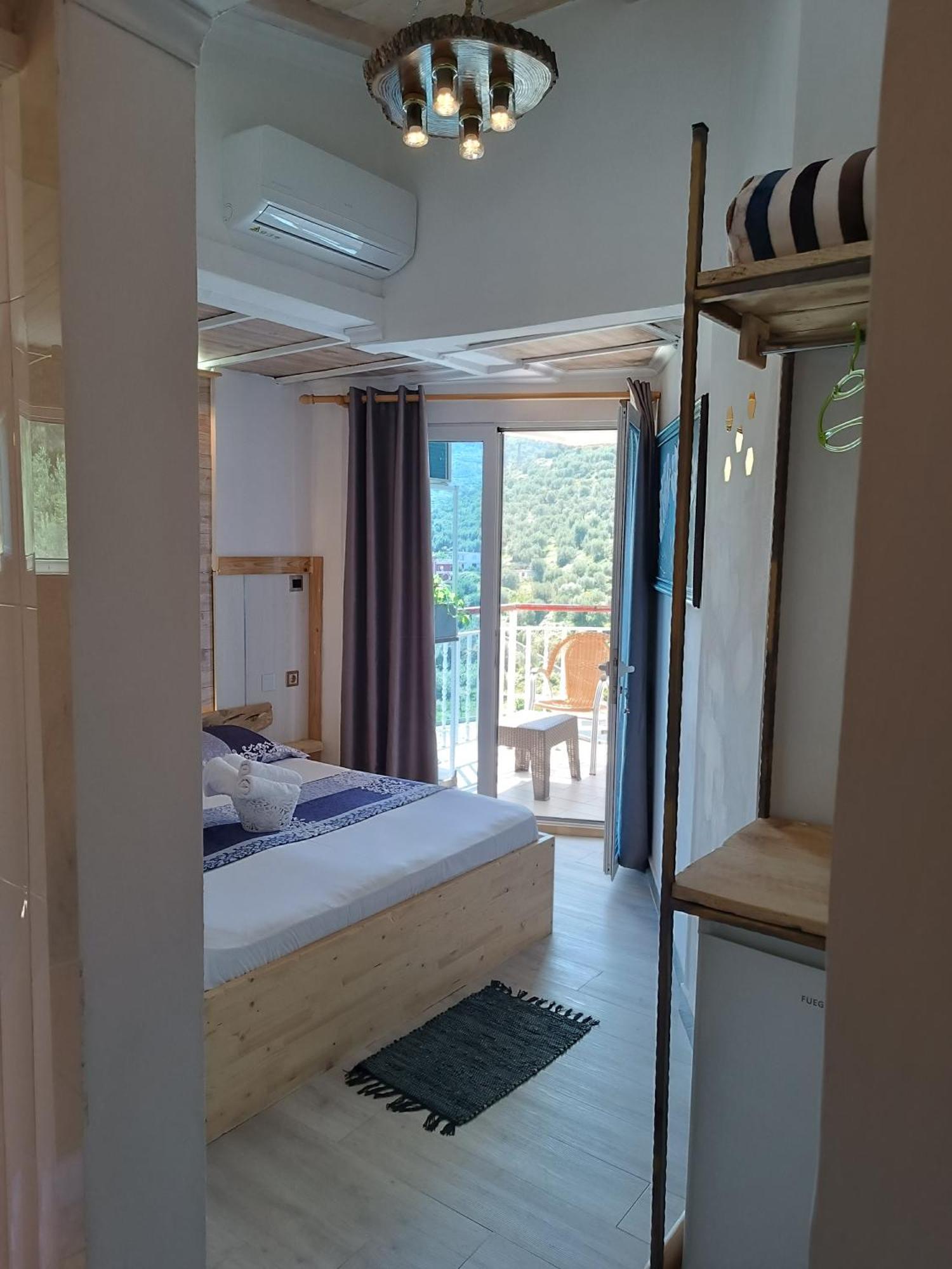 Vila Oliven Vlorë Rom bilde