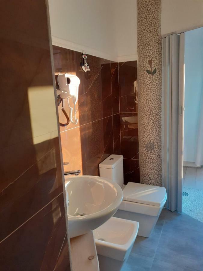 Vila Oliven Vlorë Eksteriør bilde